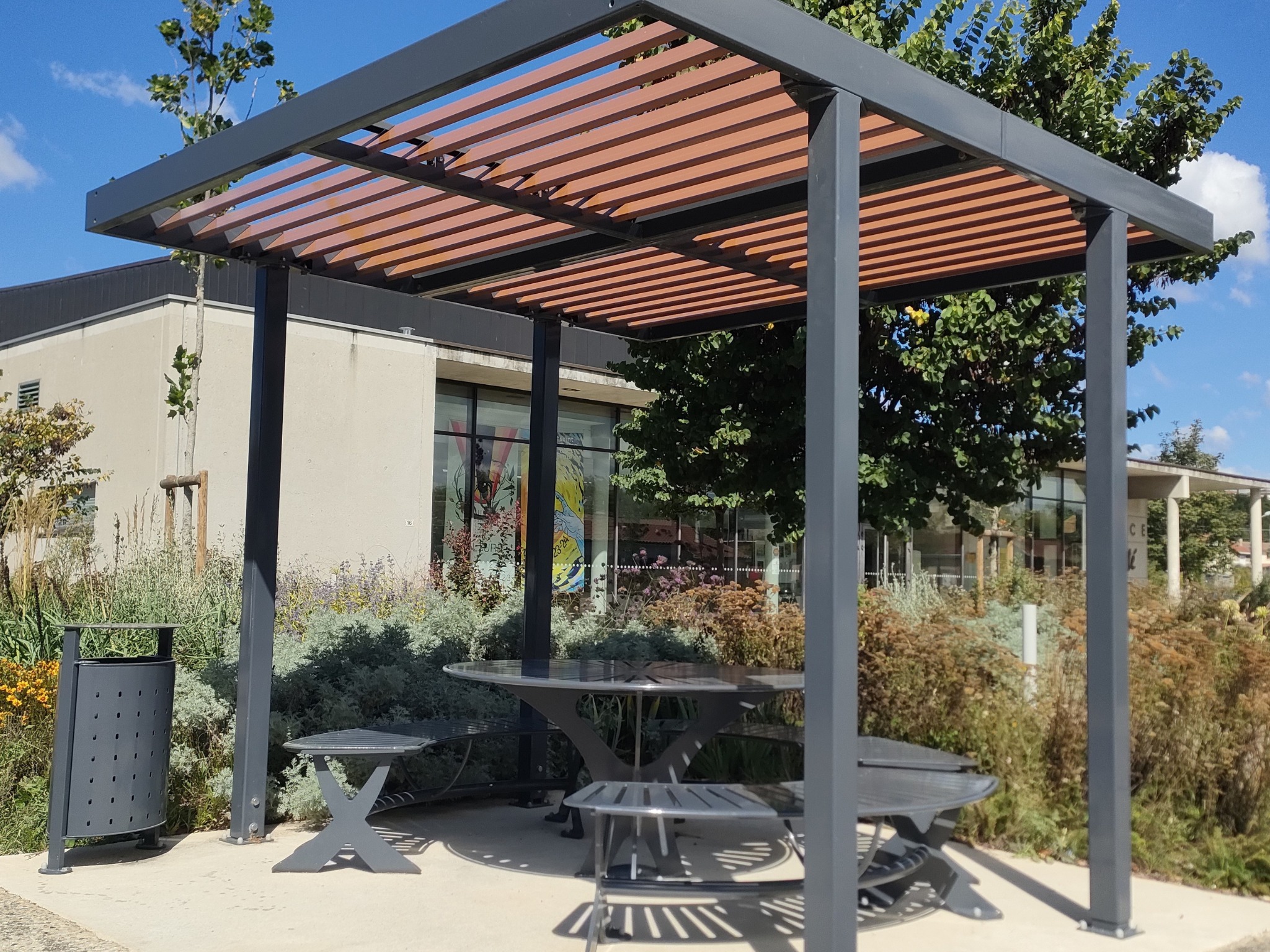 Répondez à notre sondage sur le mobilier urbain et l'espace public